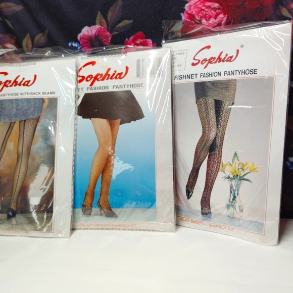 CLEARANCE Sophia Fishnet Stockings Lot OF 5 White Side Seams Back Seams Vintage - Picture 15 of 17
